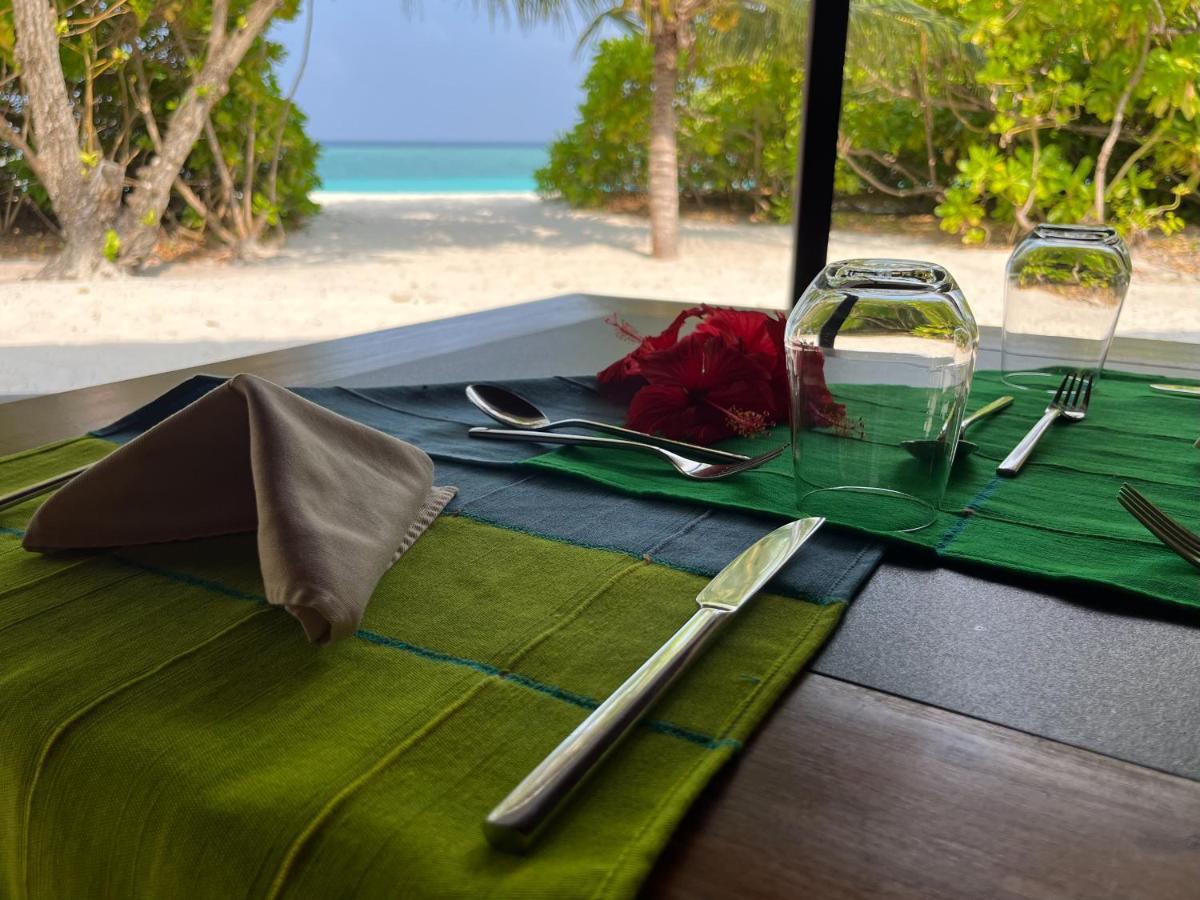 ザ ベアフット エコ ホテル Hanimaadhoo Island エクステリア 写真